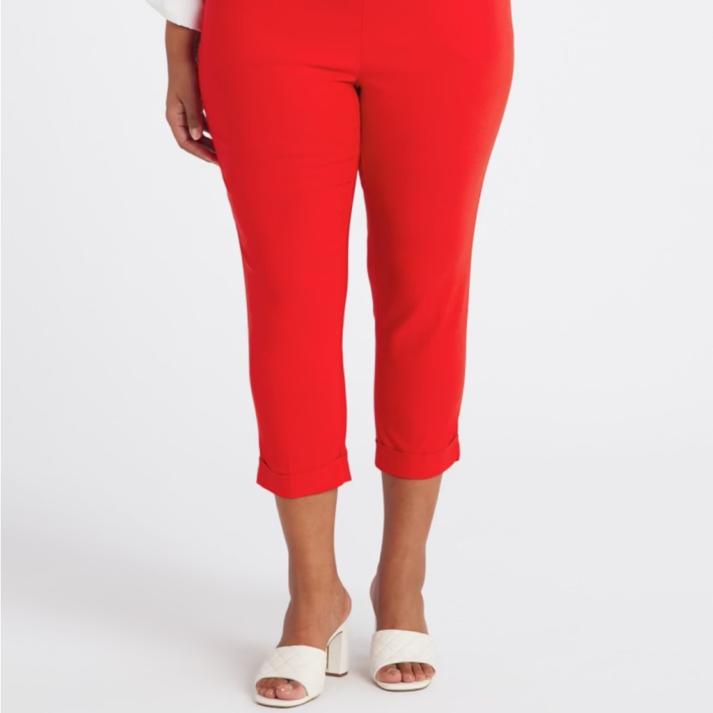 Tribal Red Women's Capris